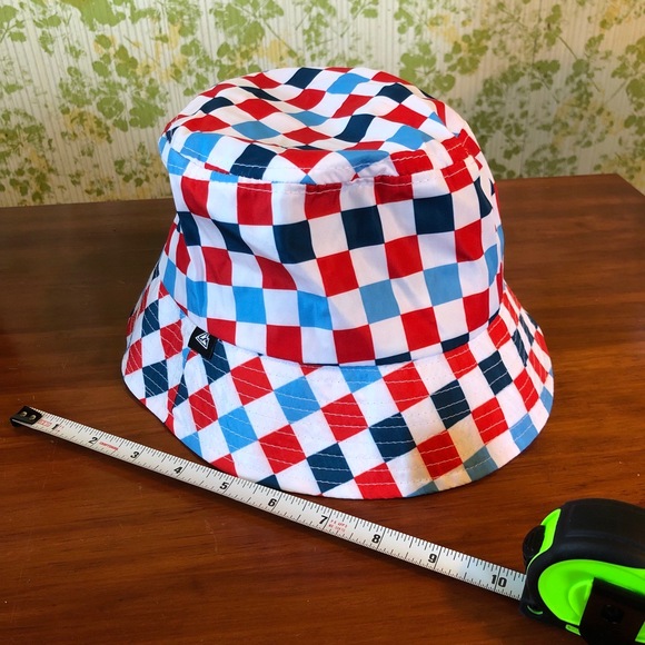 Chillmeister Hat NWOT One Size Red White Blue Bucket Americana Checkered Bold - Picture 1 of 9
